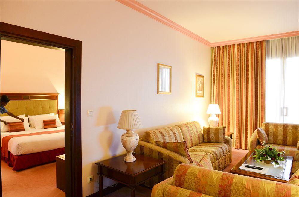 Lancaster Ouaga 2000 Hotel Ouagadougou Luaran gambar