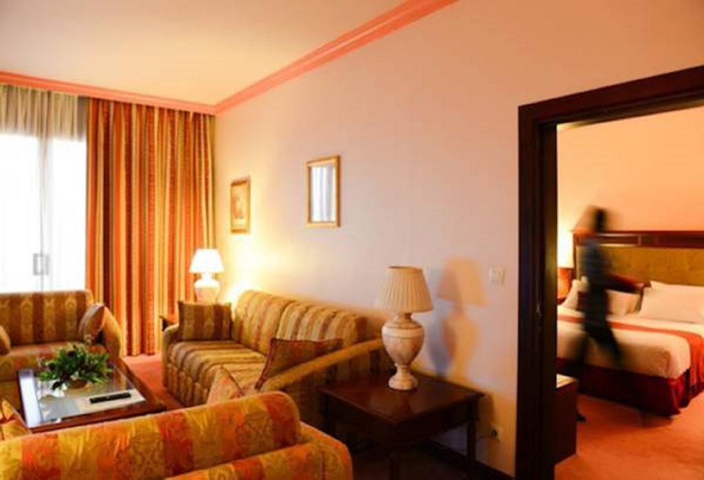Lancaster Ouaga 2000 Hotel Ouagadougou Luaran gambar