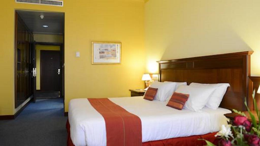 Lancaster Ouaga 2000 Hotel Ouagadougou Luaran gambar