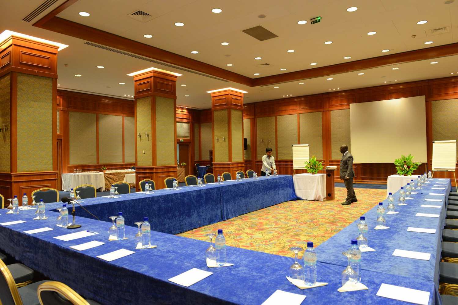 Lancaster Ouaga 2000 Hotel Ouagadougou Luaran gambar